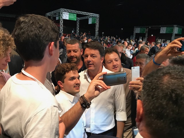Milano, Sala incorona Renzi (forse). Premier? “Se vuole farlo…” Milano, Sala incorona Renzi (forse). Premier? “Se vuole farlo…”