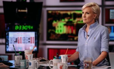 Trump, tweet sessista contro la conduttrice tv e giornalista Mika Brzezinski