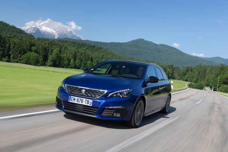 Nuova Peugeot 308: il piacere di guida è assicurato Nuova Peugeot 308: il piacere di guida è assicurato