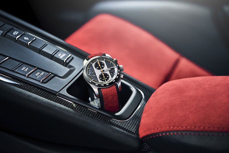 Nuova Porsche 911 GT2 RS, 700 CV da domare Nuova Porsche 911 GT2 RS, 700 CV da domare
