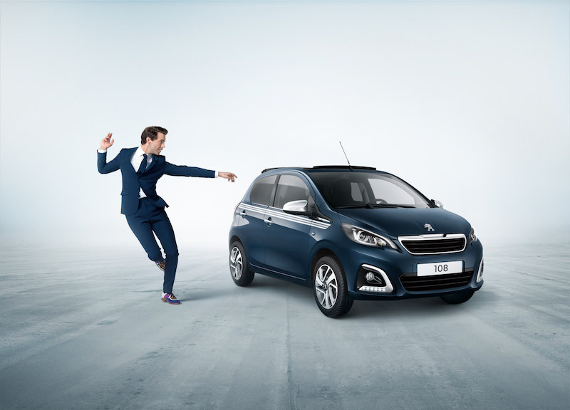 Peugeot 108 Collection: la citycar chic che piace anche a Mika Dandy Peugeot 108 Collection: la citycar chic che piace anche a Mika Dandy