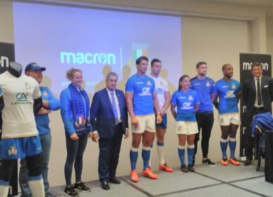 Rugby: la FIR veste Macron – Foto e video delle nuove maglie azzurre