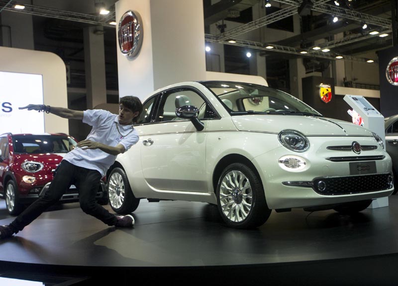 Fiat 500 compie 60 anni e sbarca al MoMa di New York