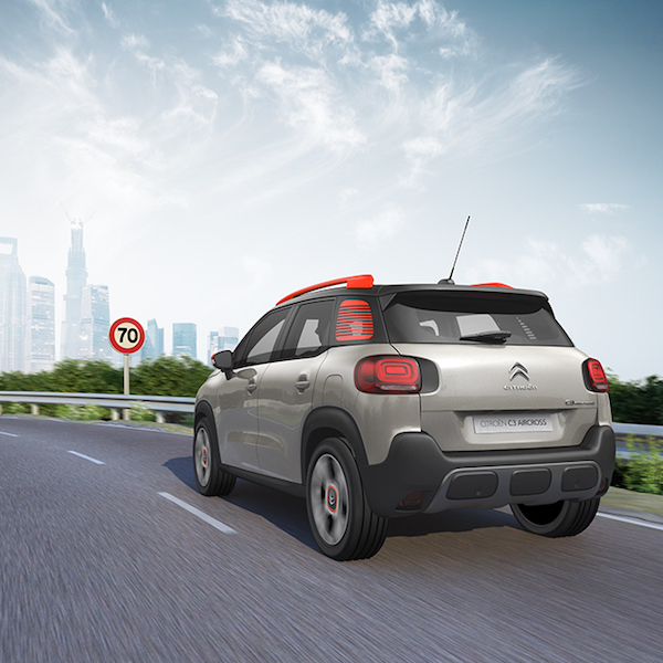 Groupe PSA : la telecamera multifunzione: occhio alla velocità Groupe PSA : la telecamera multifunzione: occhio alla velocità