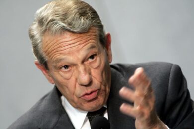 Vaticano, morto Joaquin Navarro Valls. Fu portavoce di Giovanni Paolo II