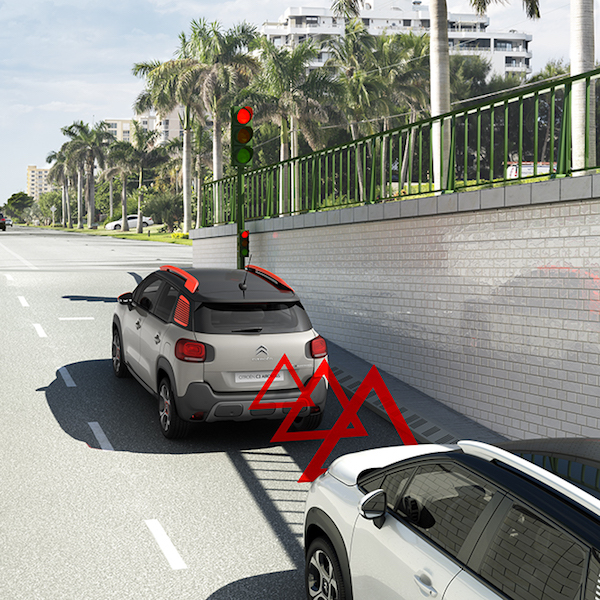 Group PSA: telecamera multifunzione: e se oltrepasso la carreggiata… Group PSA: telecamera multifunzione: e se oltrepasso la carreggiata…