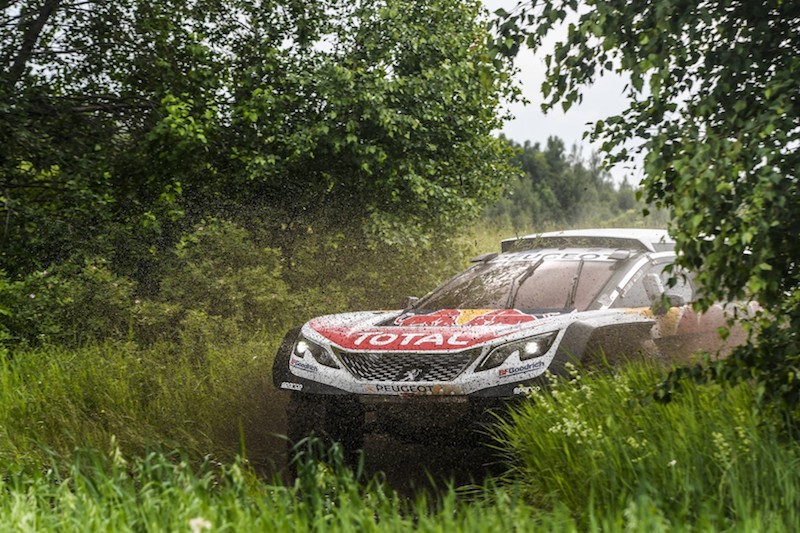 SILK WAY RALLY: tripletta del team Peugeot Total SILK WAY RALLY: tripletta del team Peugeot Total