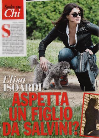 Bacio Isoardi il web sentenzia: “complotto” di Berlusconi contro Salvini? FOTO