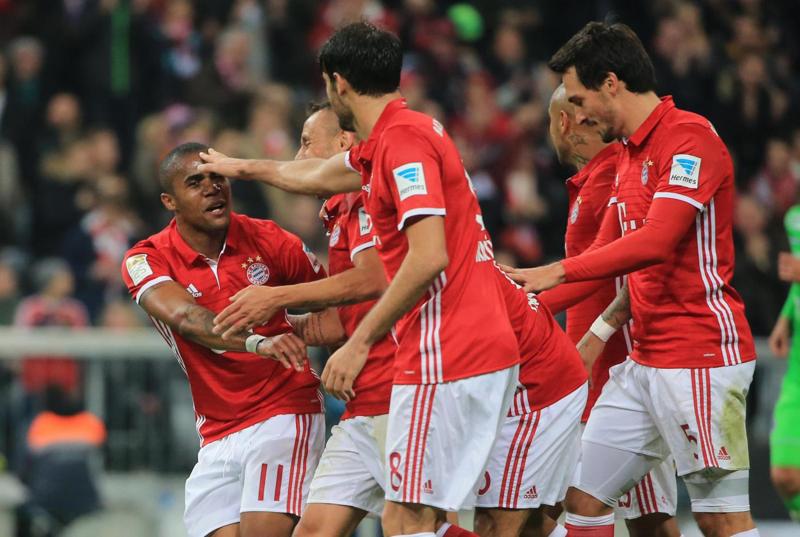 Juventus-Douglas Costa: è fatto col Bayern Monaco. Offerta per Lichtsteiner Juventus-Douglas Costa: è fatto col Bayern Monaco. Offerta per Lichtsteiner