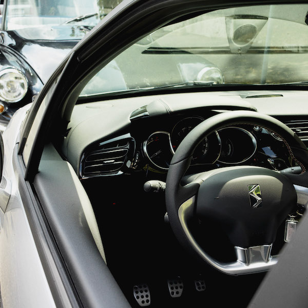 DS 3 Cabrio: icona a tutti gli effetti DS 3 Cabrio: icona a tutti gli effetti