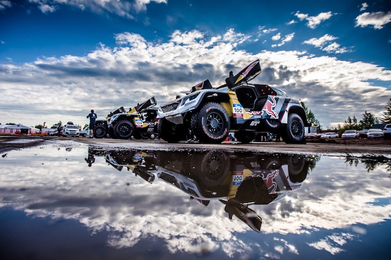 Silk Way rally: i Leoni di Peugeot sempre sul podio Silk Way rally: i Leoni di Peugeot sempre sul podio