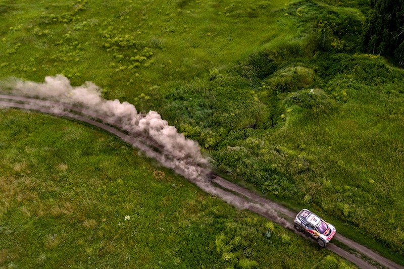 Silk Way rally: i Leoni di Peugeot sempre sul podio Silk Way rally: i Leoni di Peugeot sempre sul podio