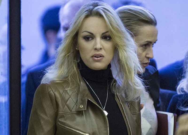 La Bonev mentì: risarcita la Pascale. Ciancimino-bis per Travaglio e Santoro La Bonev mentì: risarcita la Pascale. Ciancimino-bis per Travaglio e Santoro