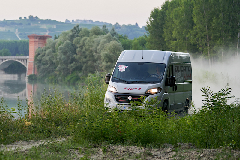 Fiat Professional presenta il nuovo Ducato 4×4 Fiat Professional presenta il nuovo Ducato 4×4