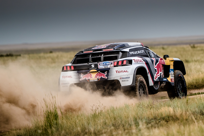 Silk Way Rally: Loeb e la Peugeot 3008 DKR Maxi vincono la quarta tappa Silk Way Rally: Loeb e la Peugeot 3008 DKR Maxi vincono la quarta tappa