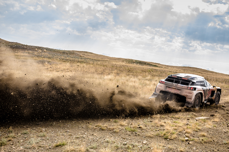 Silk Way Rally: Cyril Despres e la Peugeot DKR vincono la tappa Silk Way Rally: Cyril Despres e la Peugeot DKR vincono la tappa