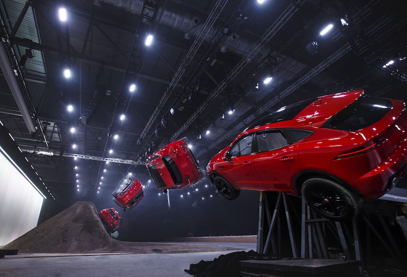 Nuova Jaguar E- PACE: ed è subito Record Nuova Jaguar E- PACE: ed è subito Record