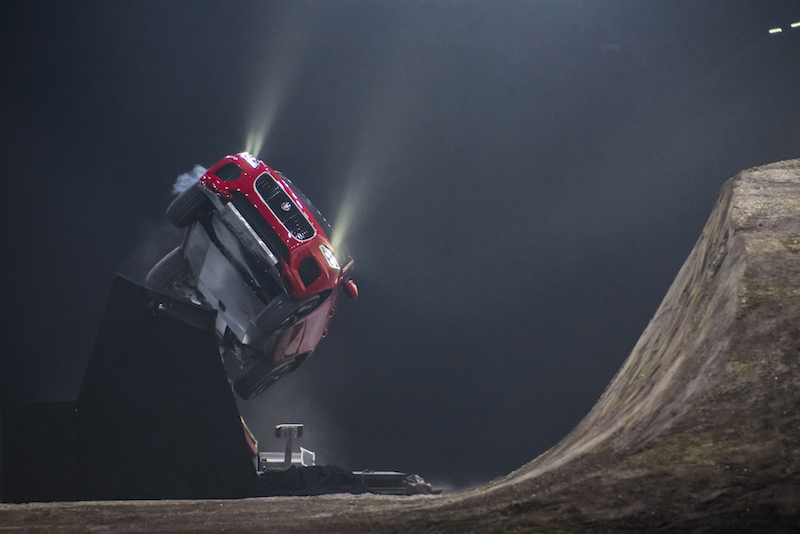 Nuova Jaguar E- PACE: ed è subito Record Nuova Jaguar E- PACE: ed è subito Record