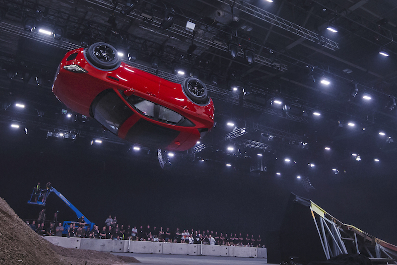 Nuova Jaguar E- PACE: ed è subito Record Nuova Jaguar E- PACE: ed è subito Record
