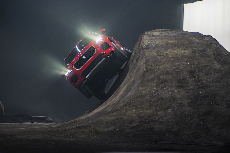 Nuova Jaguar E- PACE: ed è subito Record Nuova Jaguar E- PACE: ed è subito Record