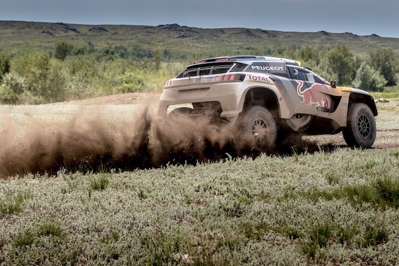 Silk Way rally: i Leoni di Peugeot sempre sul Podio Silk Way rally: i Leoni di Peugeot sempre sul Podio