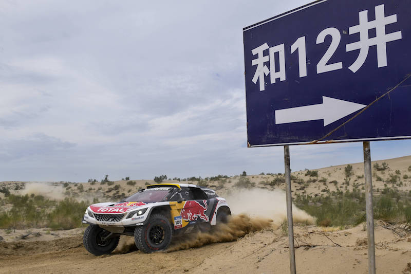 Silk Way Rally: la Peugeot di Loeb si aggiudica l’ottava tappa Silk Way Rally: la Peugeot di Loeb si aggiudica l’ottava tappa