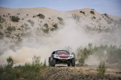 Silk Way Rally: la Peugeot di Loeb si aggiudica l’ottava tappa