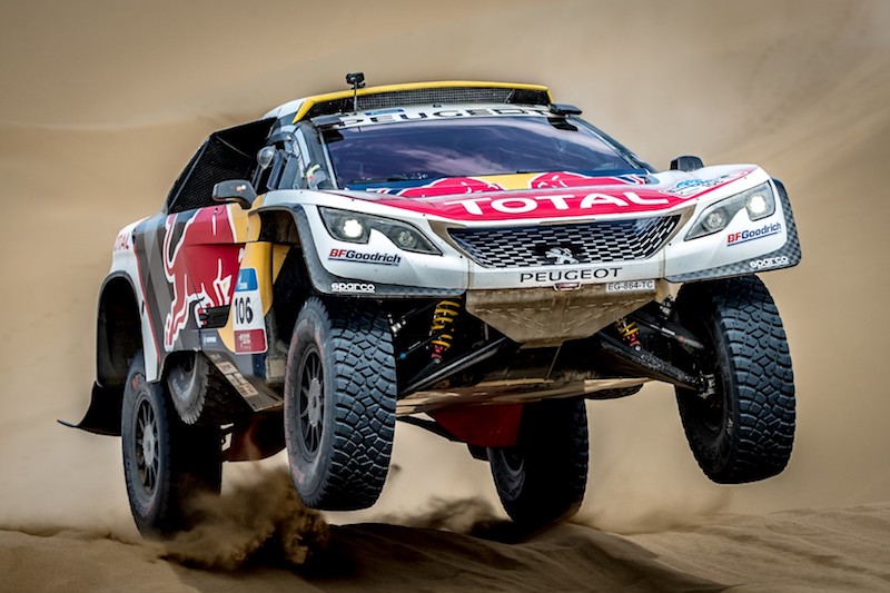 Silk Way Rally: il team Peugeot saldamente al comando dopo 9 tappe