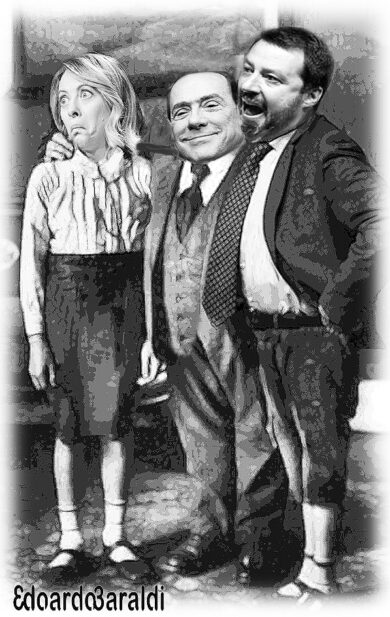 Il gioco dell’estate? La corsa al ‘centro’. Berlusconi gode