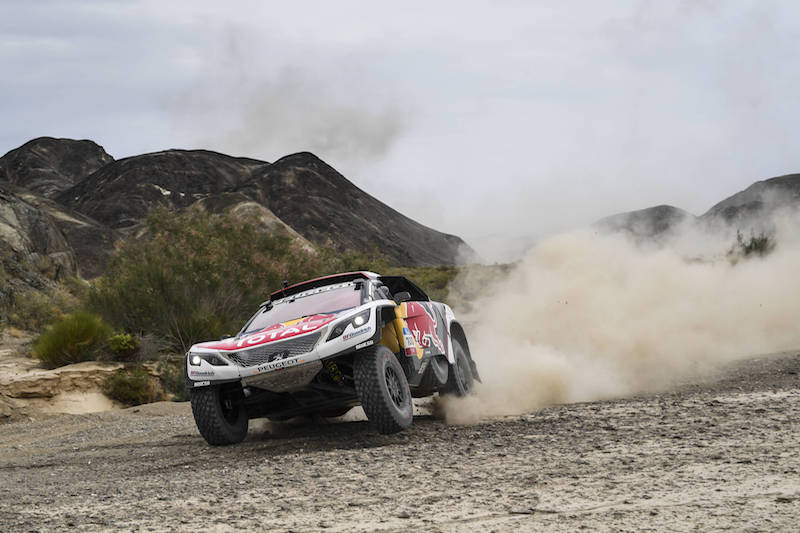 Silk Way Rally: i leoni della Peugeot non mollano Silk Way Rally: i leoni della Peugeot non mollano