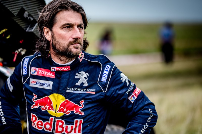 Silk Way Rally: le Peugeot DKR volano sulle dune