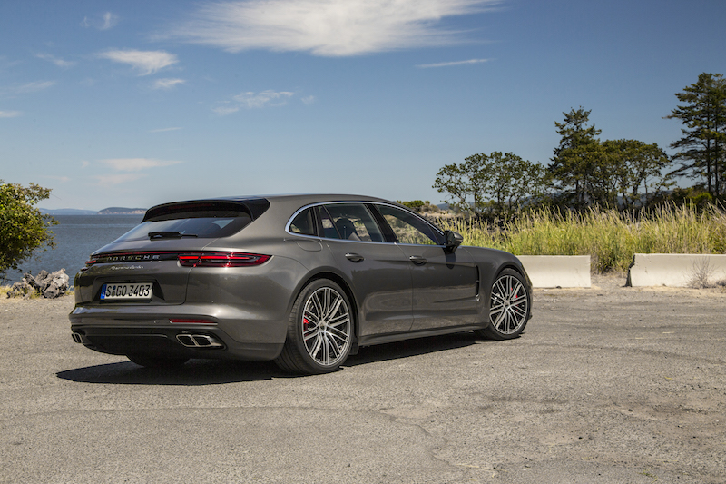 Porsche Panamera Sport Turismo: la wagon supersportiva Porsche Panamera Sport Turismo: la wagon supersportiva