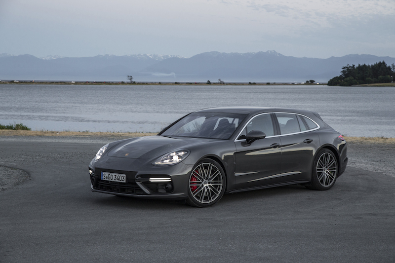 Porsche Panamera Sport Turismo: la wagon supersportiva Porsche Panamera Sport Turismo: la wagon supersportiva