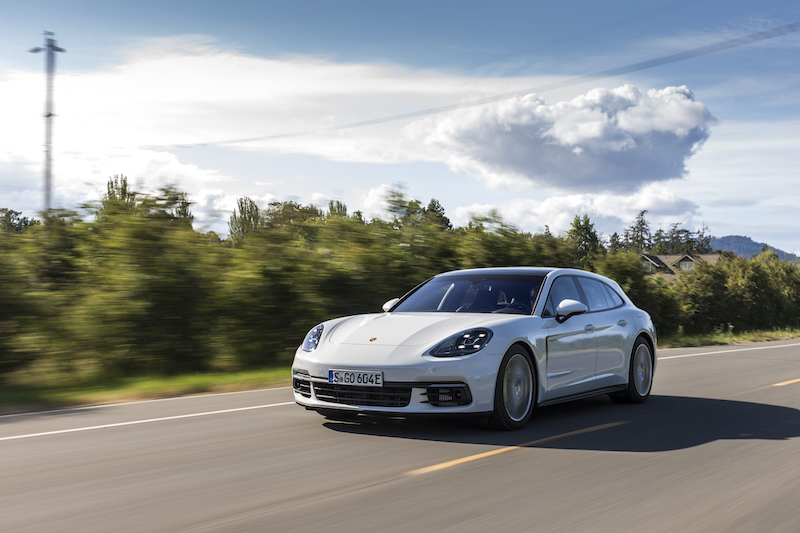 Porsche Panamera Sport Turismo: la wagon supersportiva Porsche Panamera Sport Turismo: la wagon supersportiva
