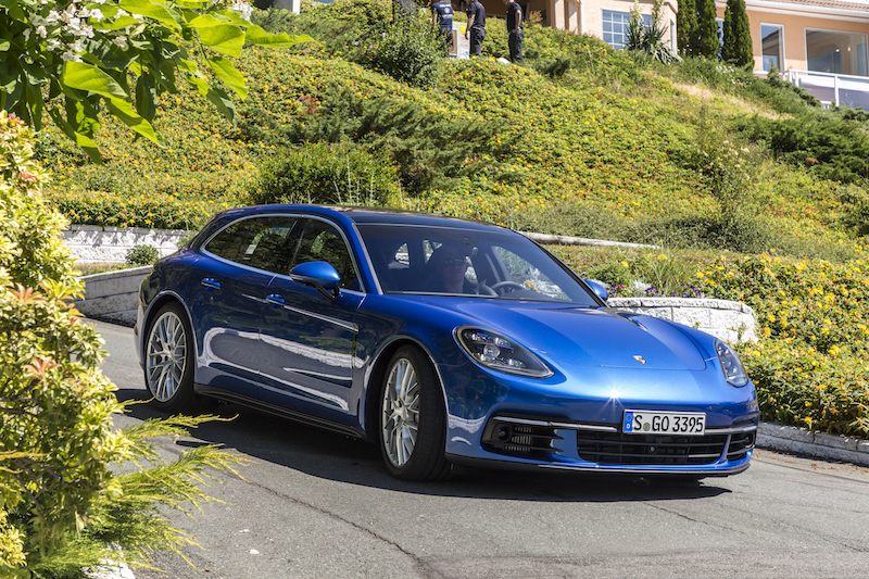 Porsche Panamera Sport Turismo: la wagon supersportiva Porsche Panamera Sport Turismo: la wagon supersportiva