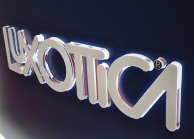 Luxottica, fatturato e utili in crescita nei primi 6 mesi