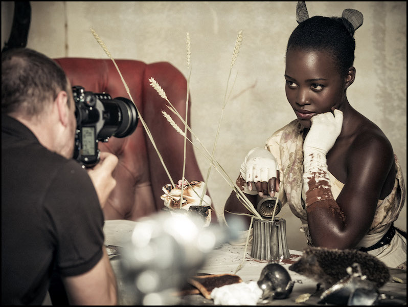 Tim Walker firma il Calendario Pirelli 2018 Tim Walker firma il Calendario Pirelli 2018