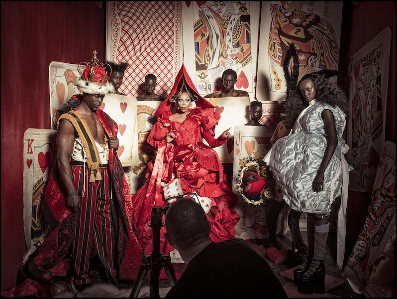 Tim Walker firma il Calendario Pirelli 2018 Tim Walker firma il Calendario Pirelli 2018