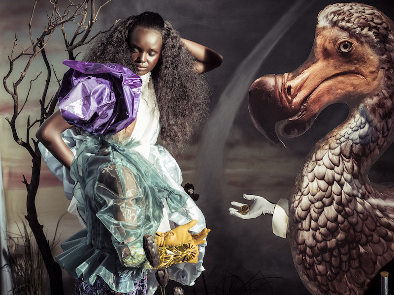 Tim Walker firma il Calendario Pirelli 2018 Tim Walker firma il Calendario Pirelli 2018