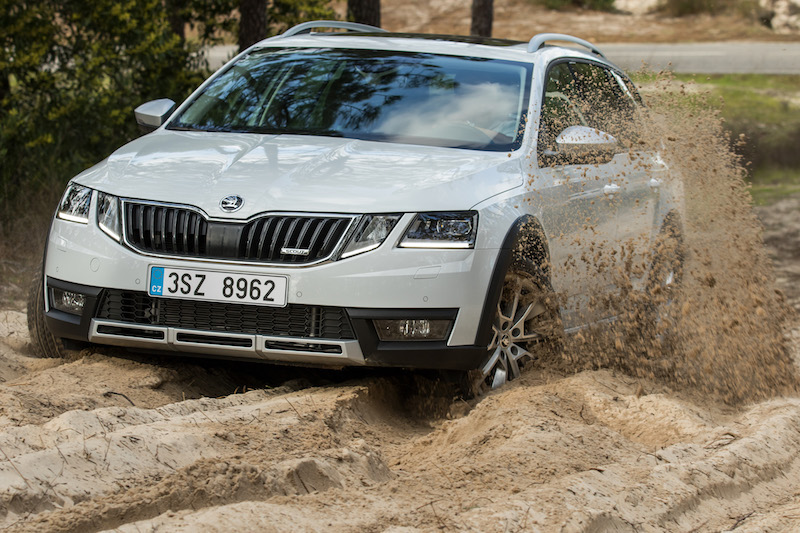 Skoda Octavia: nuovo design per un look di forte impatto Skoda Octavia: nuovo design per un look di forte impatto
