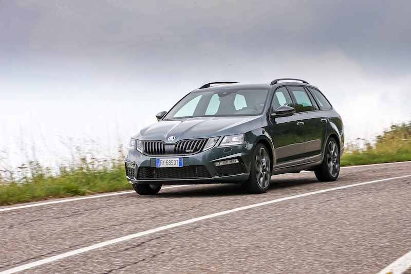 Skoda Octavia: nuovo design per un look di forte impatto Skoda Octavia: nuovo design per un look di forte impatto
