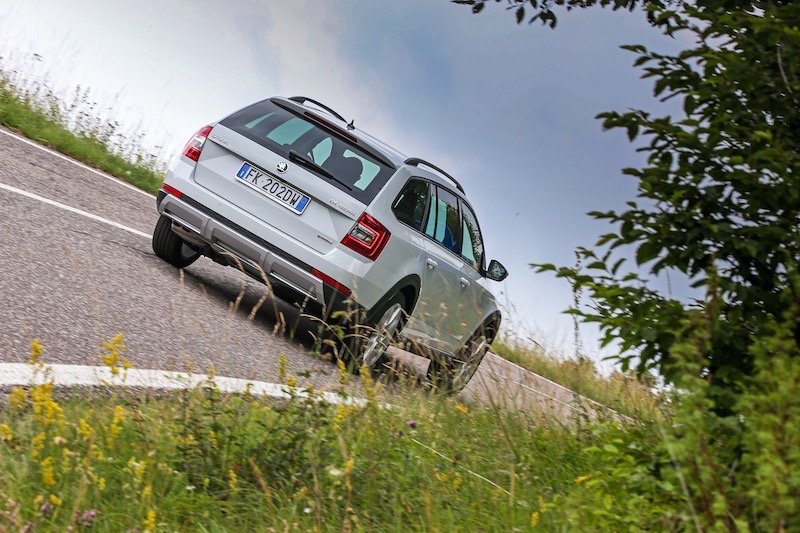 Skoda Octavia: nuovo design per un look di forte impatto Skoda Octavia: nuovo design per un look di forte impatto