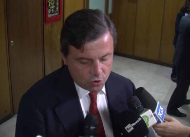 STX, Calenda e Padoan: grave che la Francia non rispetti gli accordi