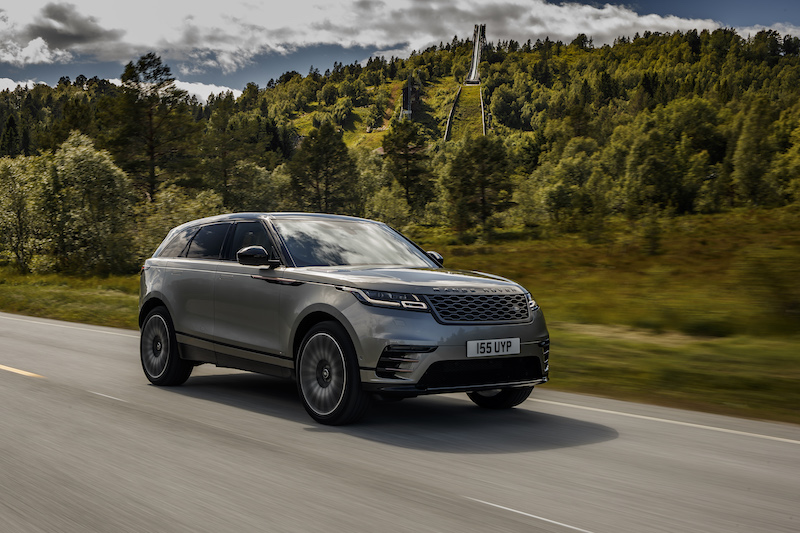 Range Rover Velar: ridefinisce il concetto di SUV