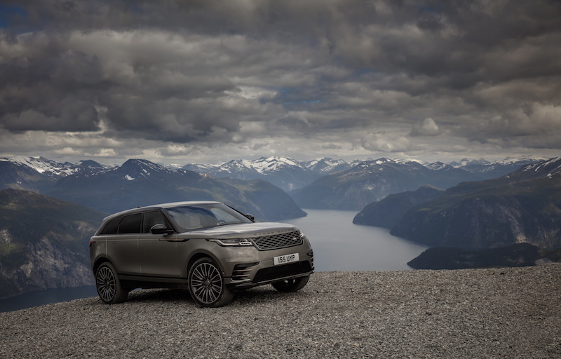 Range Rover Velar: ridefinisce il concetto di SUV