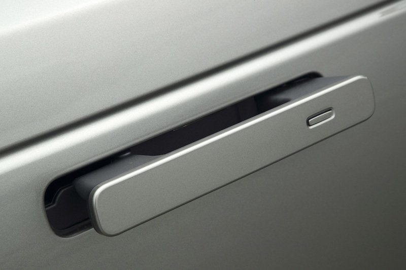 Range Rover Velar: ridefinisce il concetto di SUV