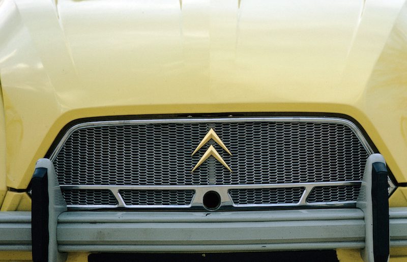 CITROËN DYANE: 50 anni e non sentirli CITROËN DYANE: 50 anni e non sentirli