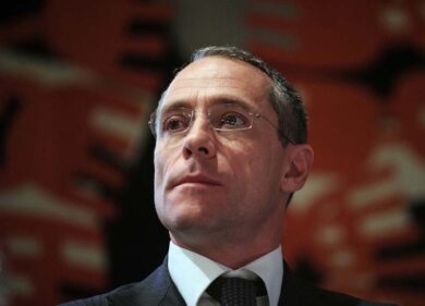 Poste italiane: nel primo semestre 2017 ricavi in crescita del 2% a 18 mld