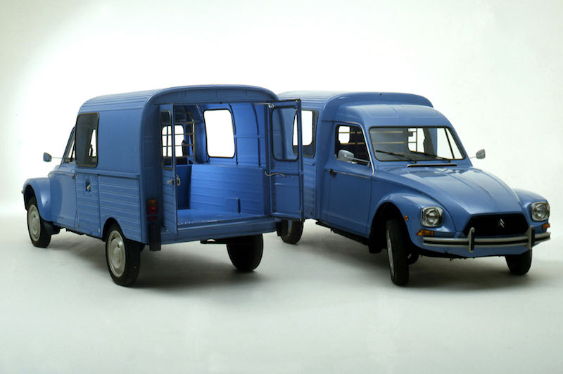1977: la Dyane diventa Acadiane 1977: la Dyane diventa Acadiane