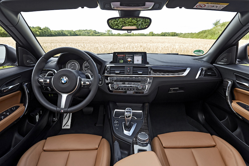Nuove BMW Serie 2 Coupé e Cabrio: quando lo stile è di serie Nuove BMW Serie 2 Coupé e Cabrio: quando lo stile è di serie
